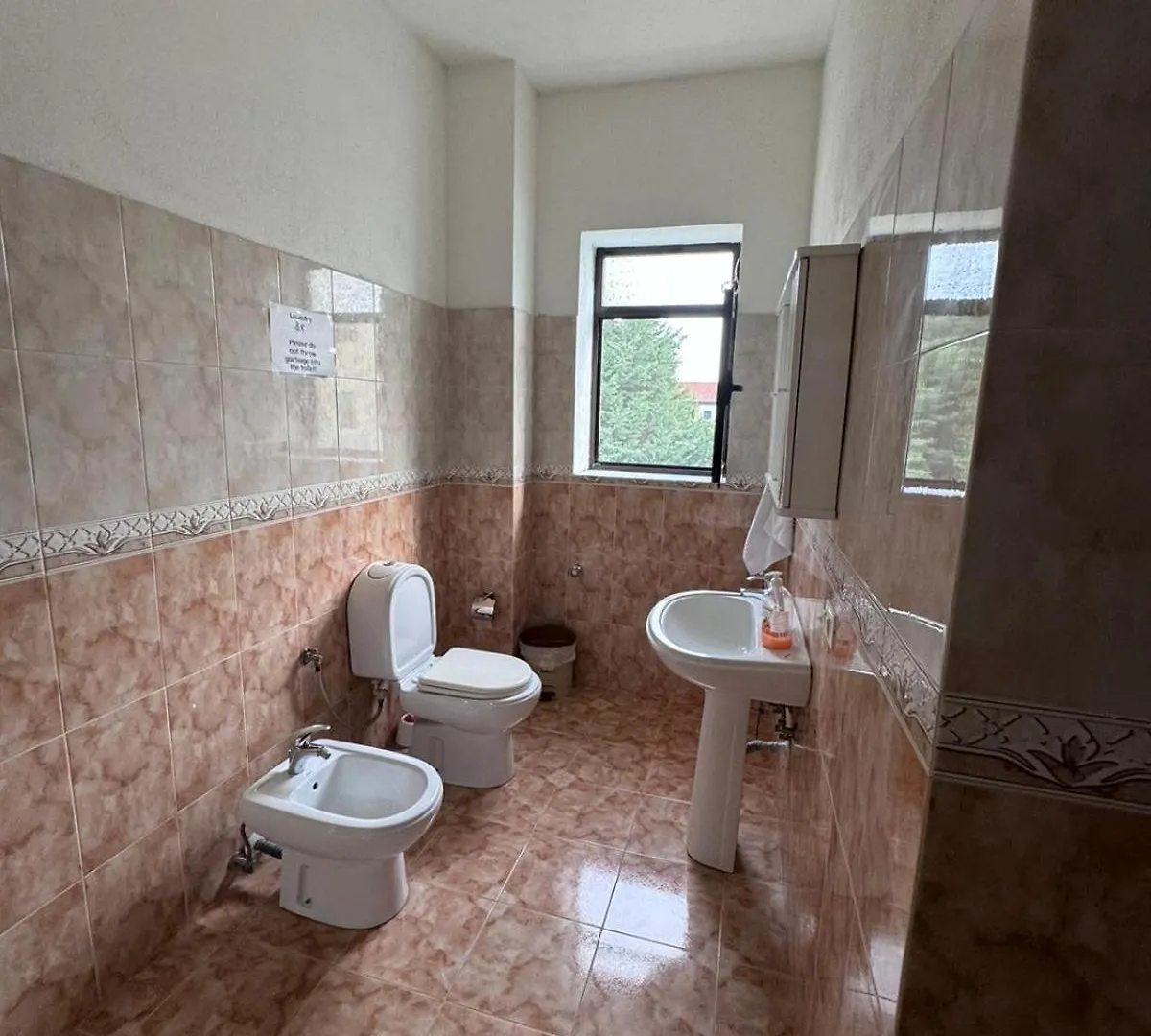 Blissful Hostel Shkodra Albánia